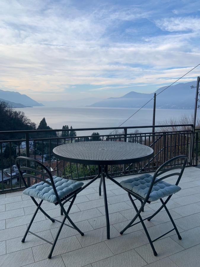 Casa Colmegna Mit Traumhaften See- Und Bergblick Luino Luaran gambar