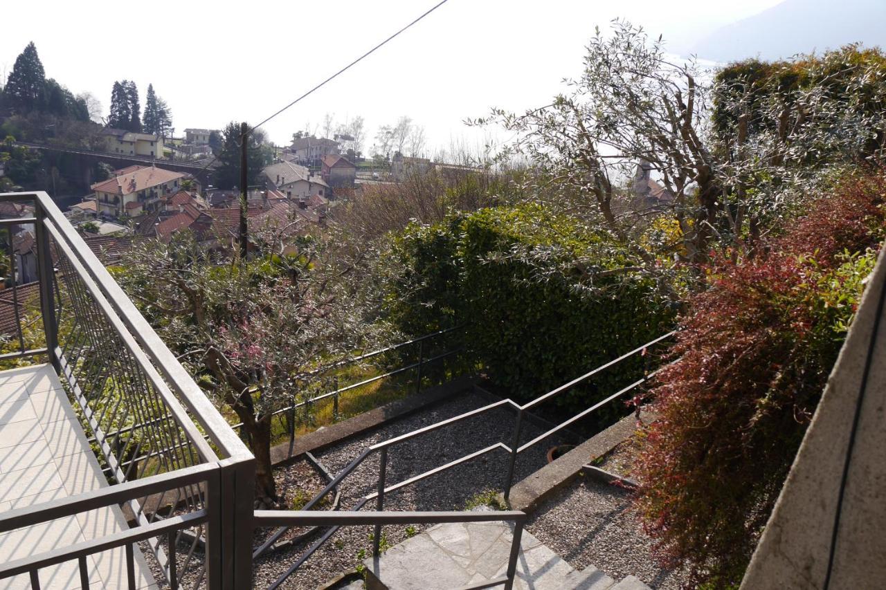 Casa Colmegna Mit Traumhaften See- Und Bergblick Luino Luaran gambar
