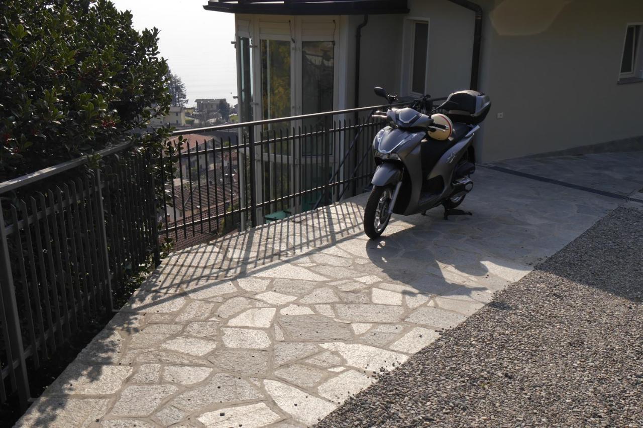 Casa Colmegna Mit Traumhaften See- Und Bergblick Luino Luaran gambar
