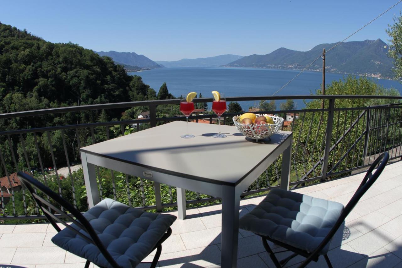 Casa Colmegna Mit Traumhaften See- Und Bergblick Luino Luaran gambar